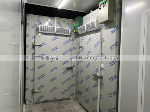 醫(yī)用冷庫(kù).jpg 醫(yī)用冷庫(kù).jpg