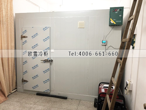 小型醫(yī)藥冷庫安裝.jpg 小型醫(yī)藥冷庫安裝.jpg